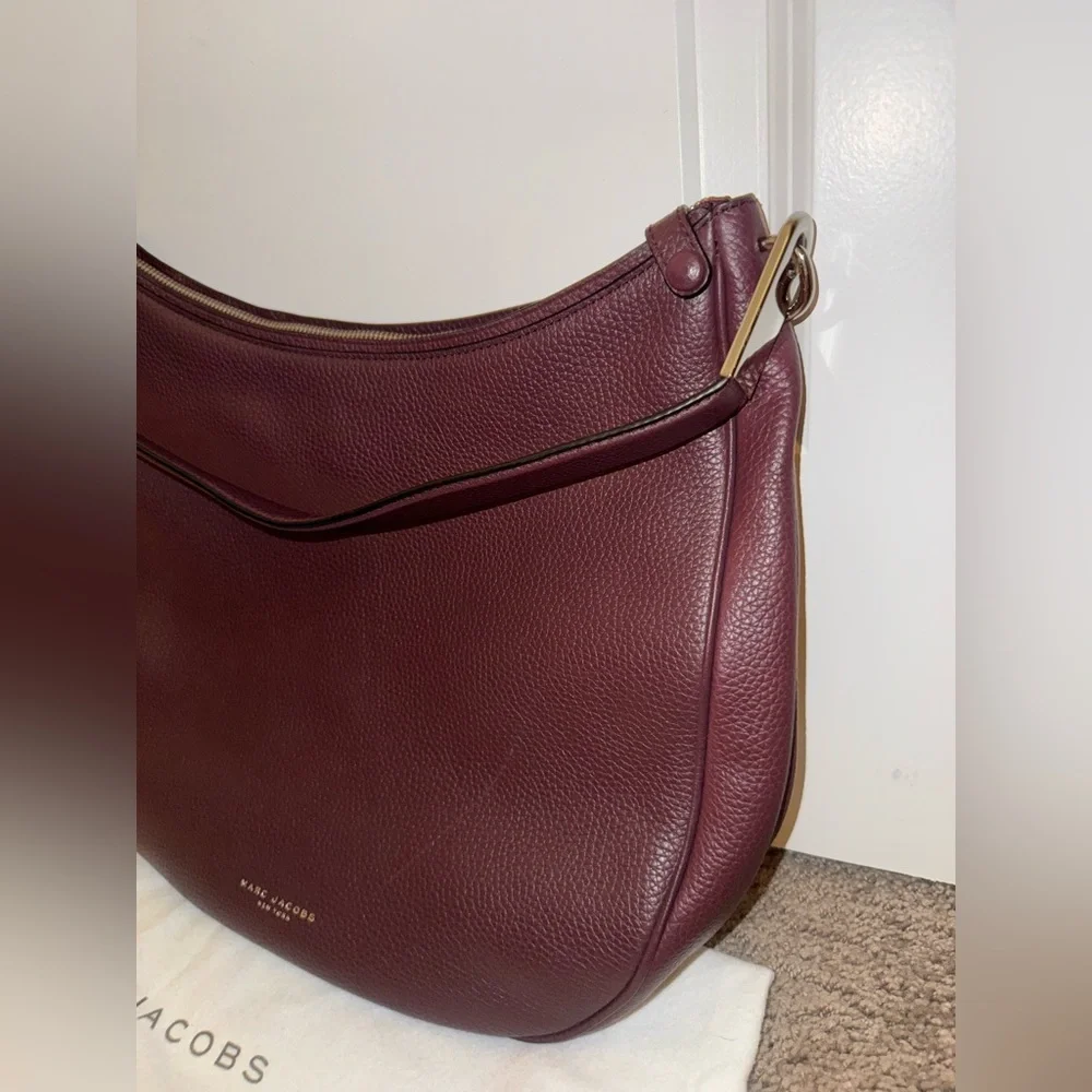 100% Authentic Marc Jacobs Large Hobo